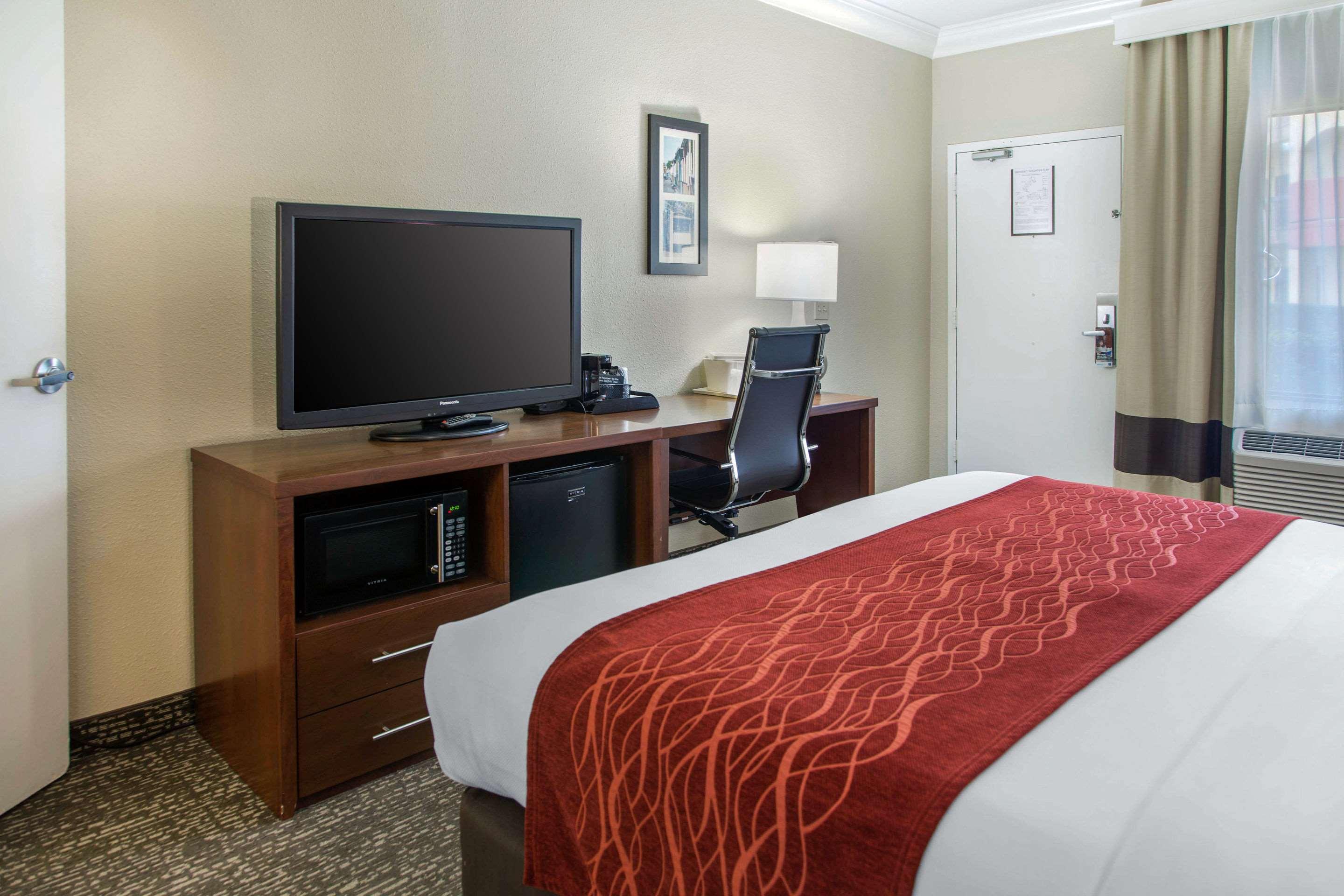 Comfort Inn & Suites San Francisco Airport North Саут Сан Франциско Екстериор снимка
