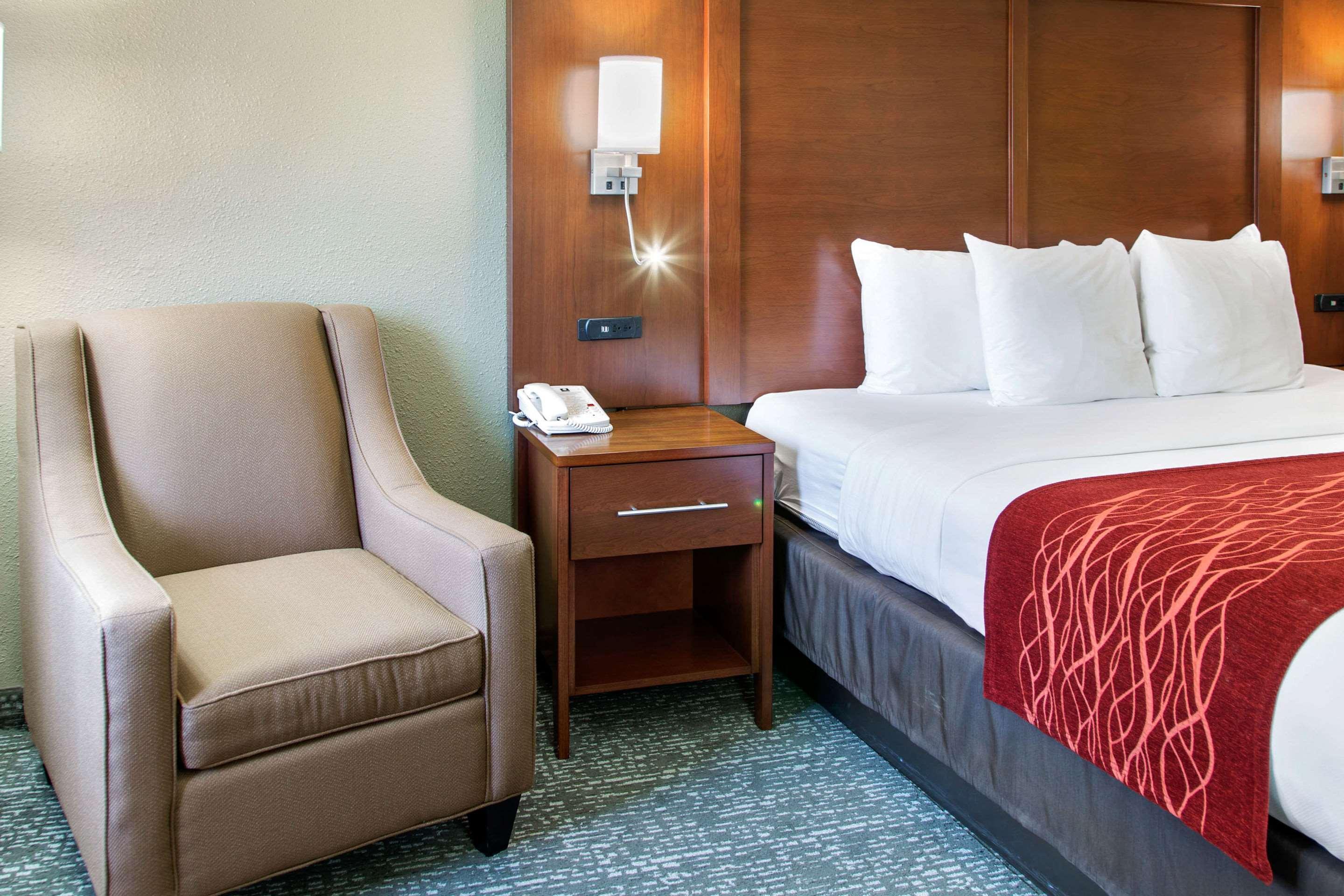Comfort Inn & Suites San Francisco Airport North Саут Сан Франциско Екстериор снимка