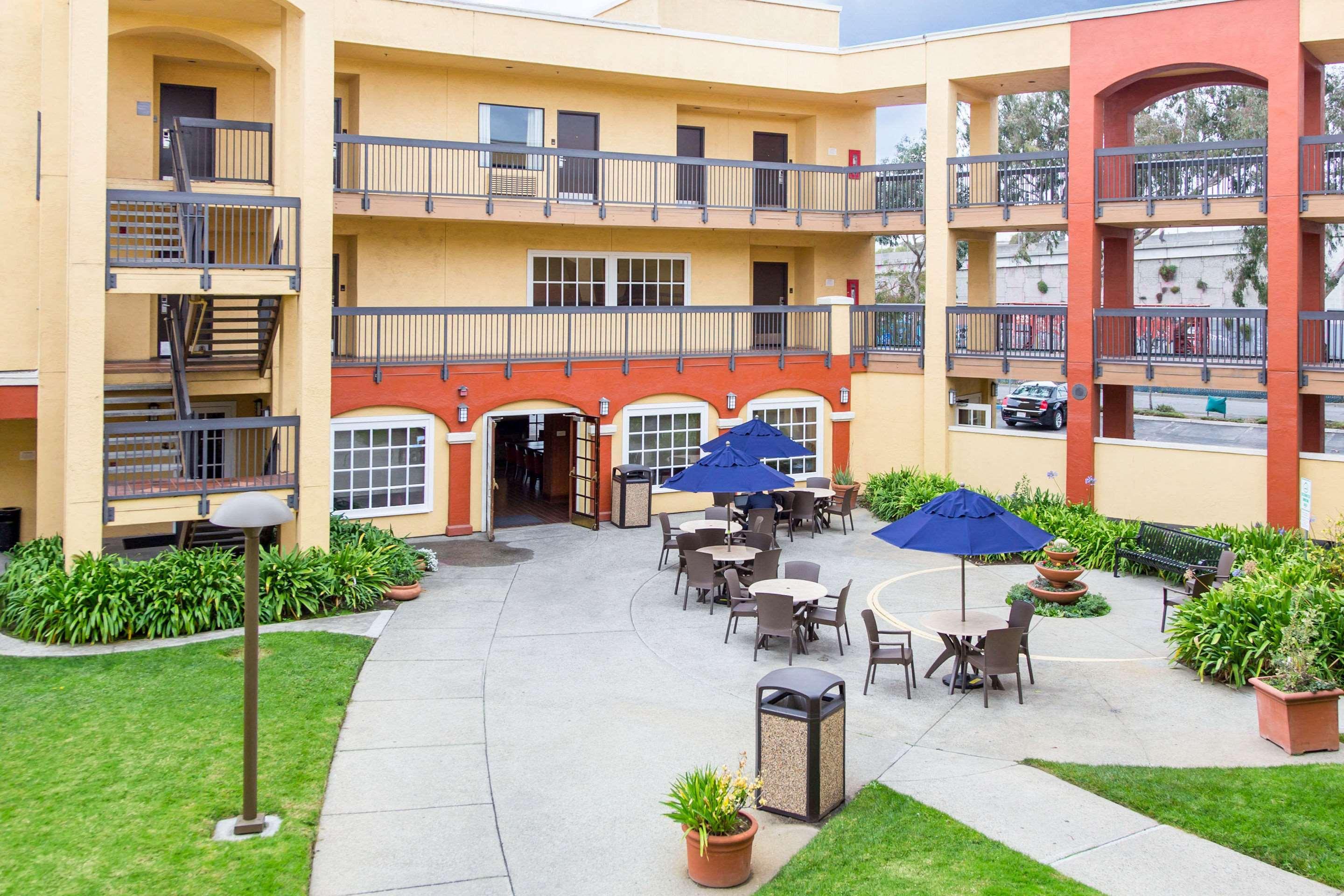 Comfort Inn & Suites San Francisco Airport North Саут Сан Франциско Екстериор снимка